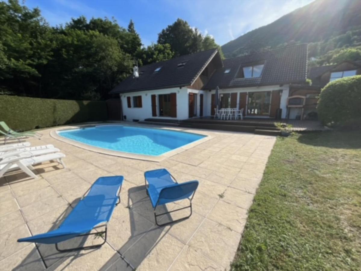 Villa Avec Piscine, Vue Lac Et Montagne Sévrier エクステリア 写真